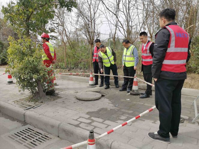 测绘公司向导赴绵阳地下管线项目开展现场检查
