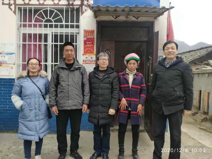  扶贫路上洒下的都是爱-审计处党支部决胜扶贫攻坚凉山彝家山寨行_社会责任_企业文化_凯时凯时首页有限责任公司