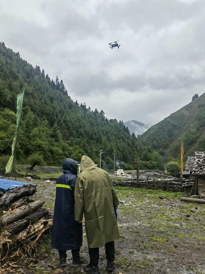 马尔康市深夜地动 地矿集团迅速驰援_凯时凯时首页新闻_新闻中心_凯时凯时首页有限责任公司