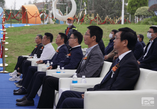 泸州市高新爱琴海购物公园项目主体 完工仪式圆满乐成_下层动态_新闻中心_凯时凯时首页有限责任公司