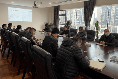 众城房产组织召开深入转达学习四川凯时凯时首页集团2022年党委（扩大）聚会精神专题学习会_红色堡垒_党建群团_凯时凯时首页有限责任公司