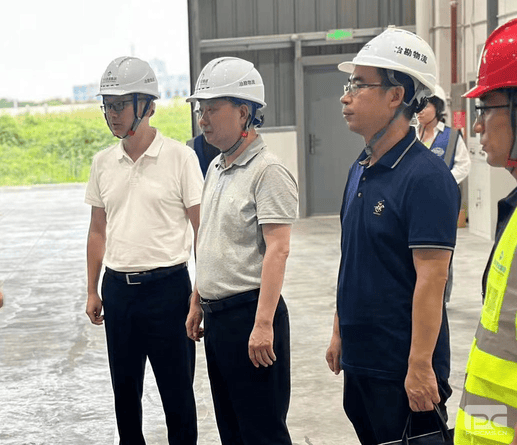 集团党委委员、财务总监余常燕赴冶勘物流公司成都仓储项目开展清静生产隐患大排查大整治督查_协同多元工业_工业生长_凯时凯时首页有限责任公司