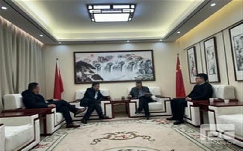 紧抓政策营生长|华锋钻探赴乌鲁木齐综合视察中心调研座谈