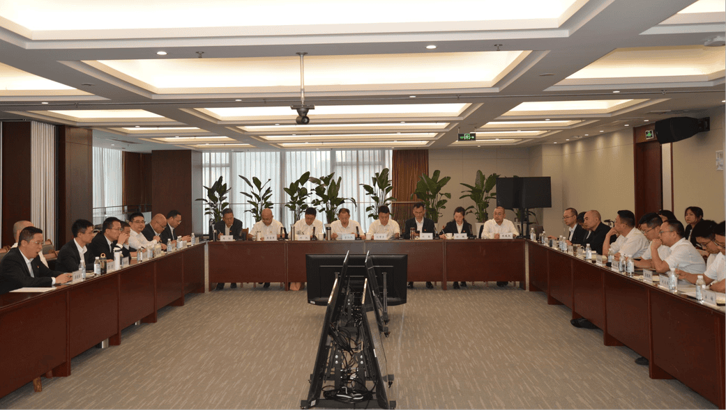 置业集团党委组织召开理论学习中心组 专题学习（扩大）会_下层动态_新闻中心_凯时凯时首页有限责任公司
