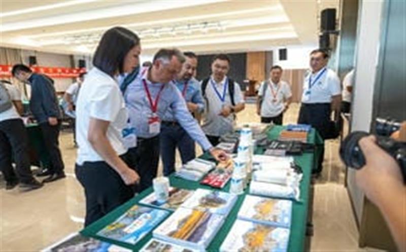 坚守二十载，，可可托海天下地质公园首次再评估圆满落幕