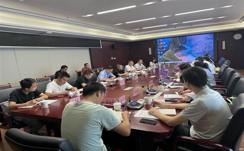 土地集团与宜宾市自然凯时凯时首页和妄想局 开展土地综合整治座谈会